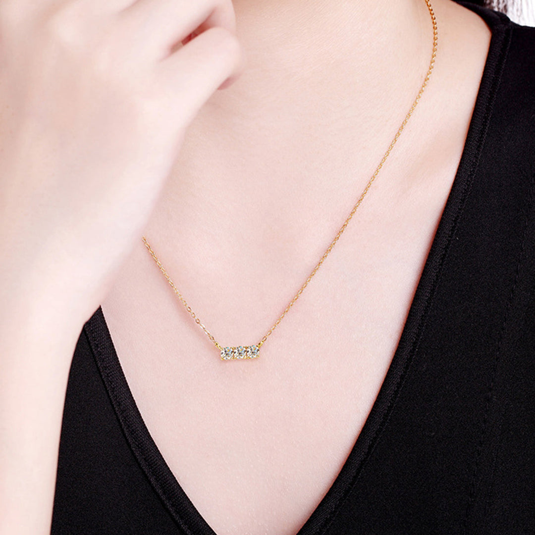 Drune | 925 Sterling Silber Eingelassene Moissanit Bar Halskette