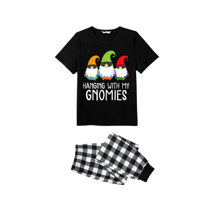 Drune | Hanging With My Gnomies Familie Weihnachten Schlafanzug Set - Schwarzes Oberteil Schwarze und Weiße Karohose Farbige Gnome Grafik