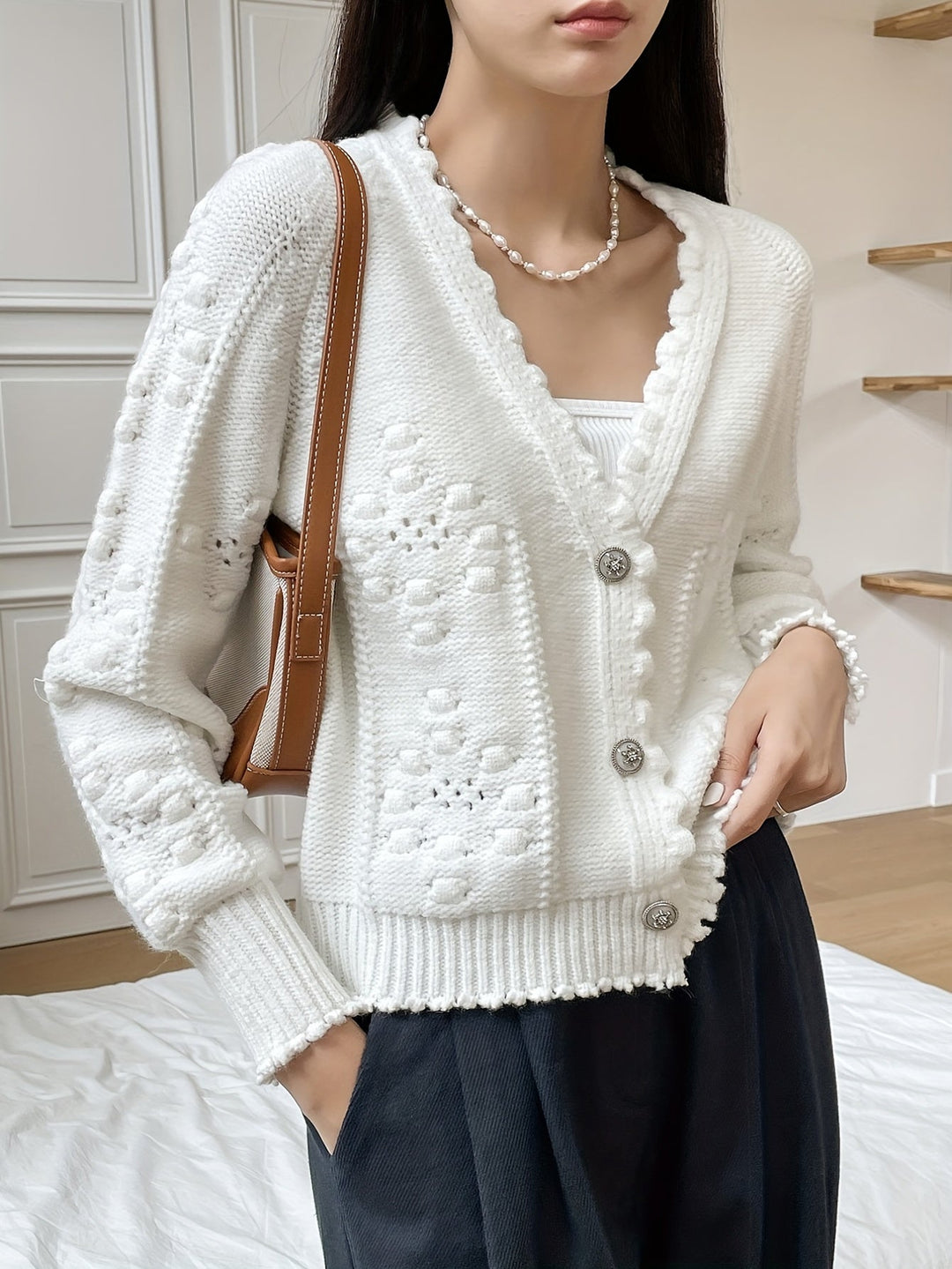 Drune | Zeitlose und Elegante Strickjacke