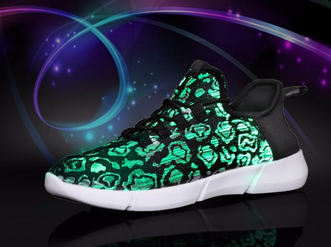 Drune | Leuchtende Sneaker Mit Usb Aufladung