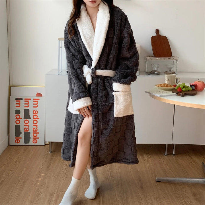 Drune | Herbst-Bademantel aus kariertem Flanell Für Frauen