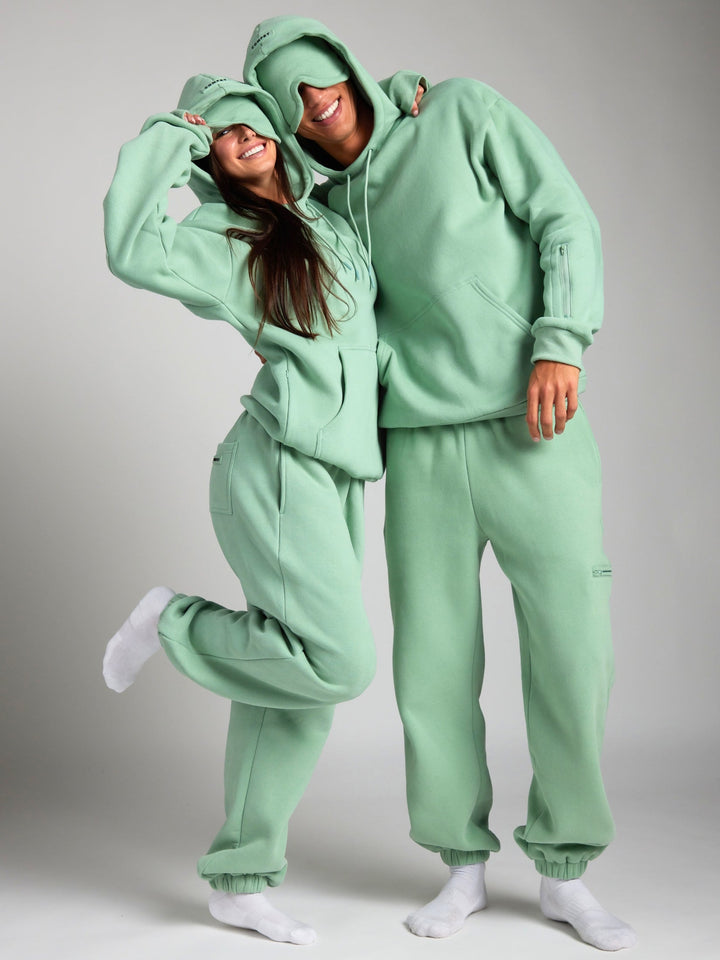 Drune | Reise Kapuzenpullover mit Flugzeugmodus-Grafik