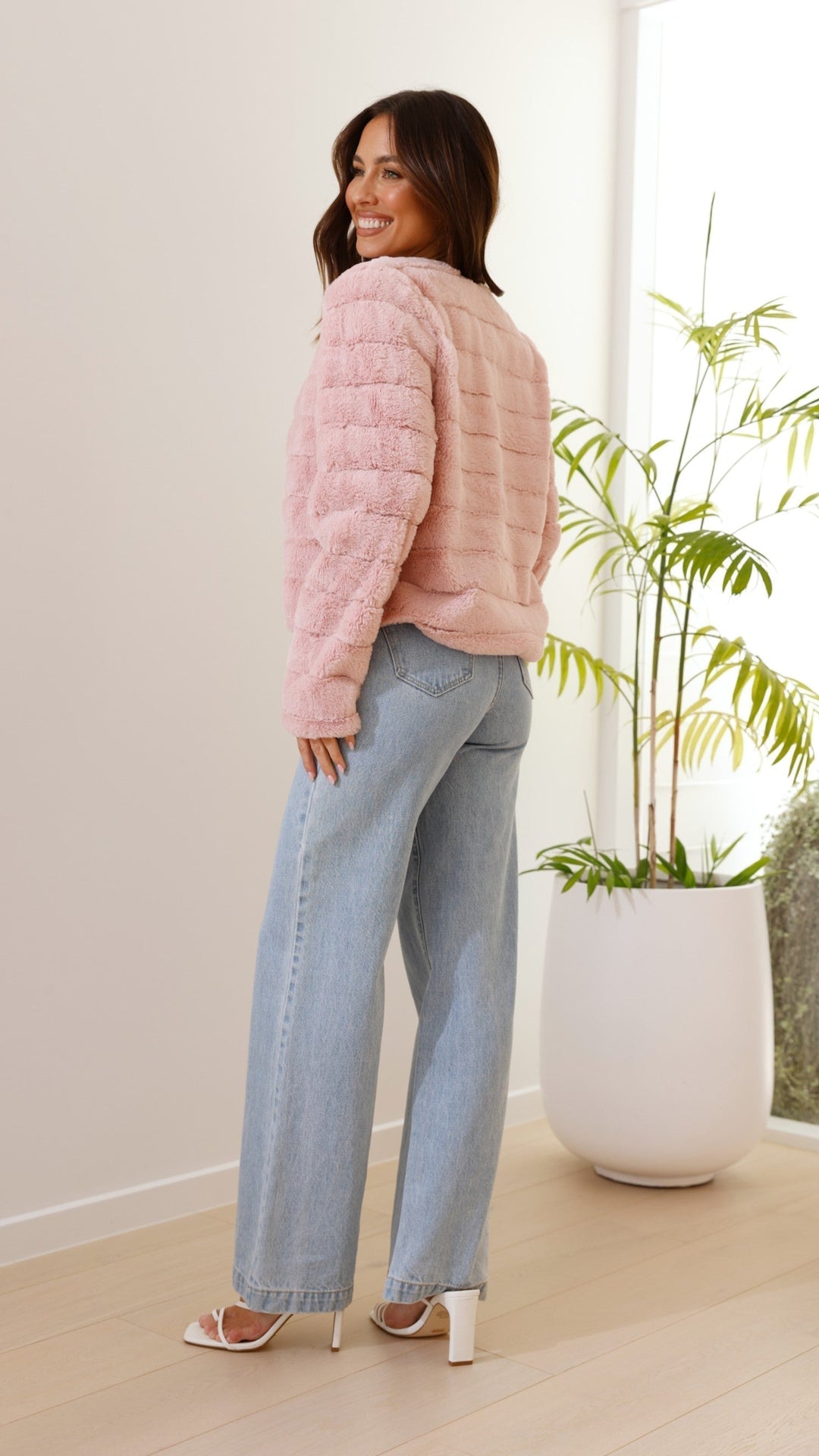 Drune | Luxus Damen Crop Jacke
