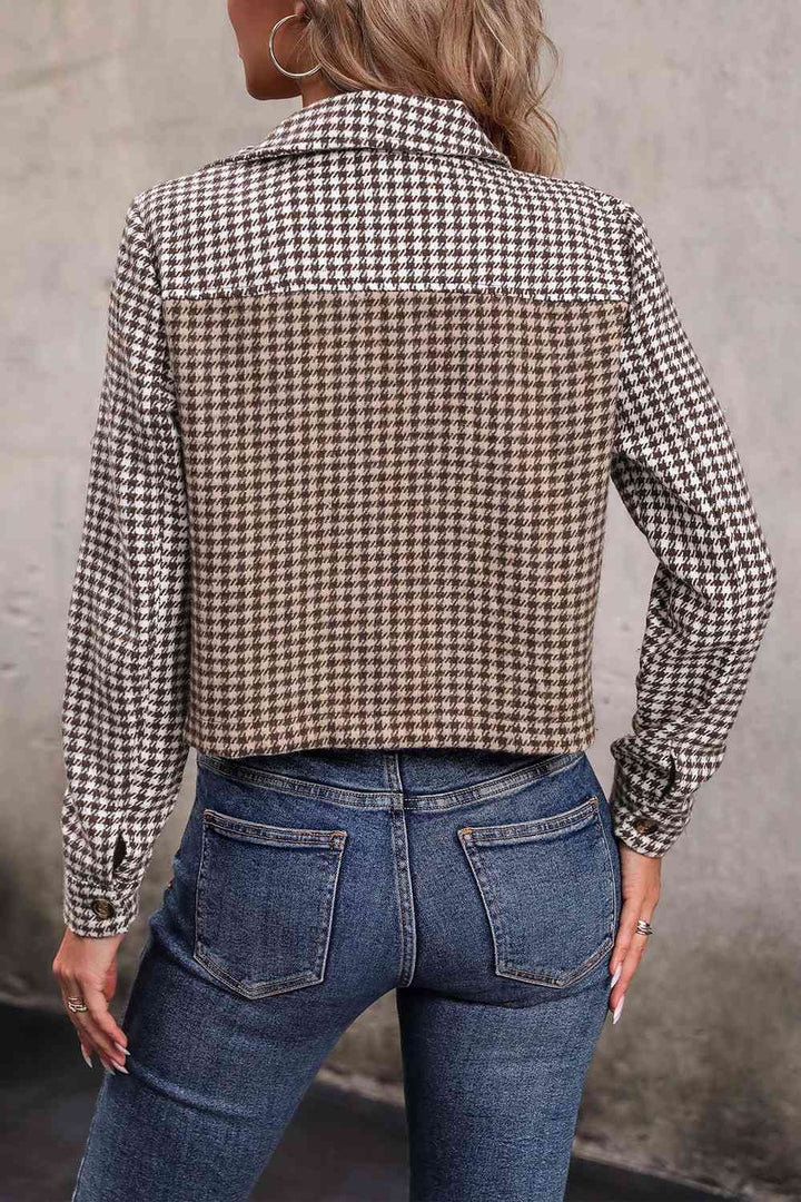 Drune | Kragenhals Knopf Vorderseite Taschenjacke