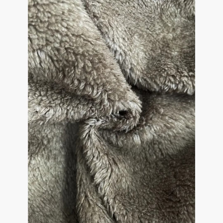 Drune | Stilvolle Fleecejacke mit Kapuze für Damen