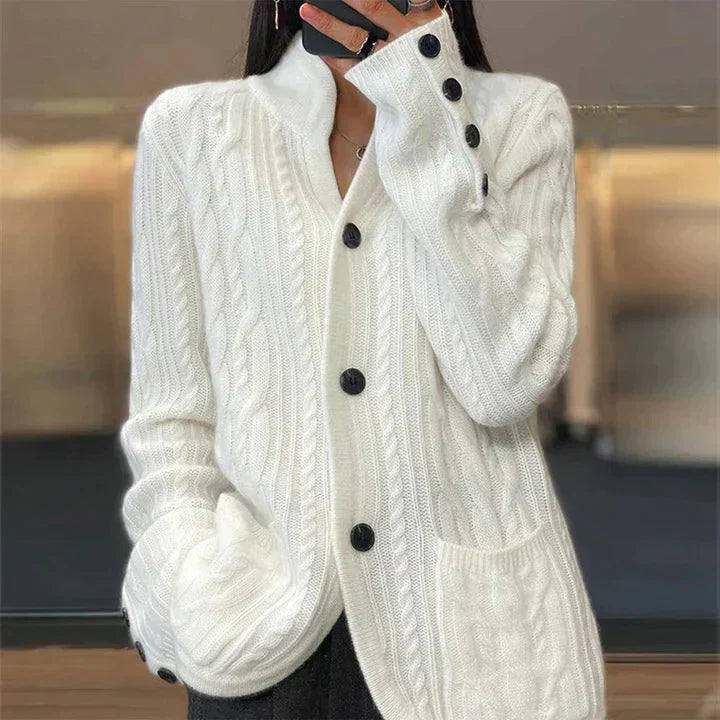 Drune | Weiße Strickjacke