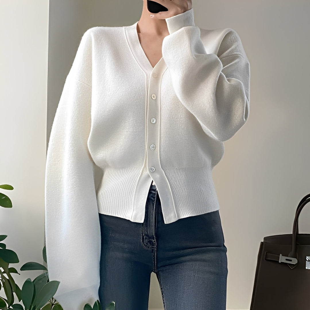 Drune | Klassische, locker gestrickte Strickjacke für Frauen