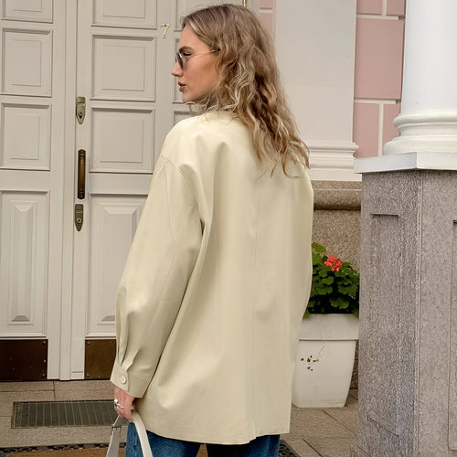 Drune | Trendige, locker sitzende Damenjacke mit Polokragen