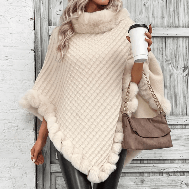 Drune | Poncho mit weicher Webstruktur – stilvoller Damenponcho mit Kragen und Kunstpelzabschluss