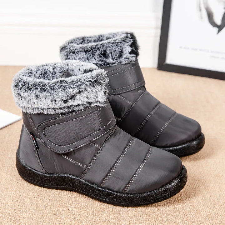 Drune | Damen Wasserdichte Stiefel Aus Schlaufenkaninchenfell
