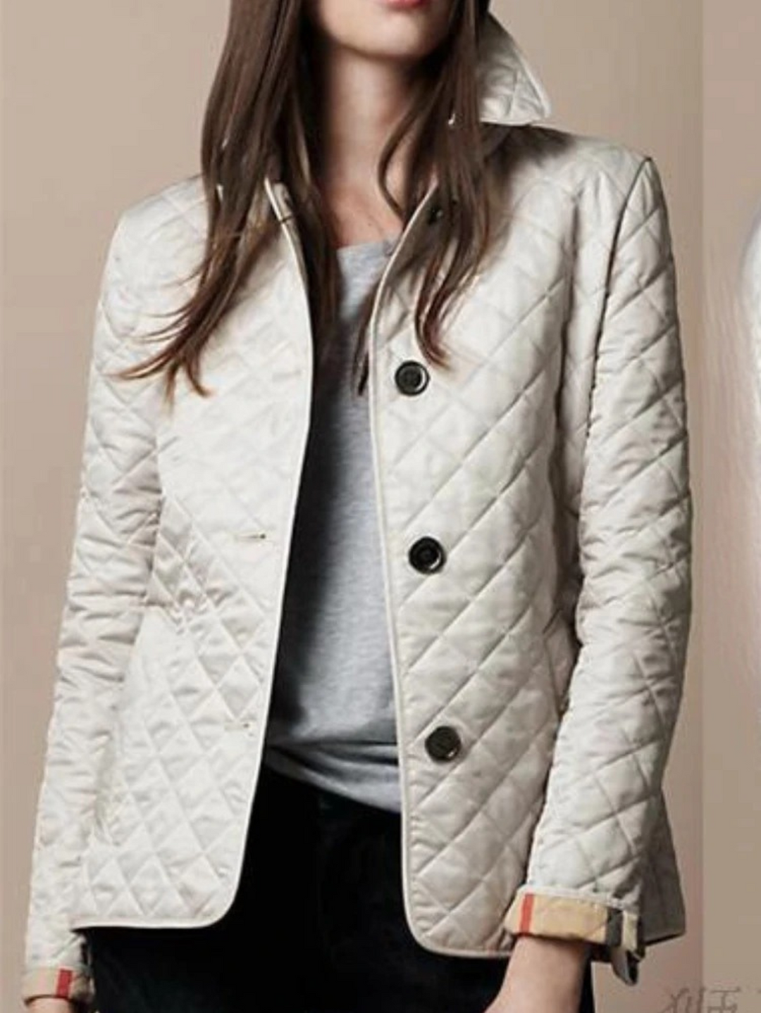 Drune | Kurze Gesteppte Damenjacke Mit Knöpfen Und Kragen, Elegant