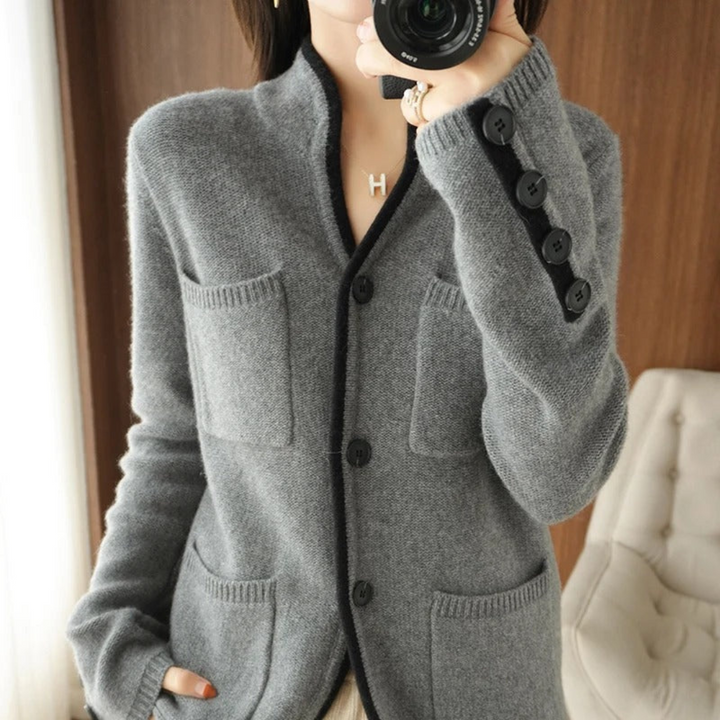 Drune | Stylisierte Kurzjacke für Damen