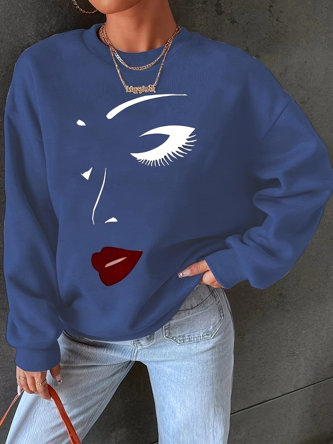 Drune | Sweatshirt mit Gesichtsdruck Baumwolle Künstlerisch und Bequem