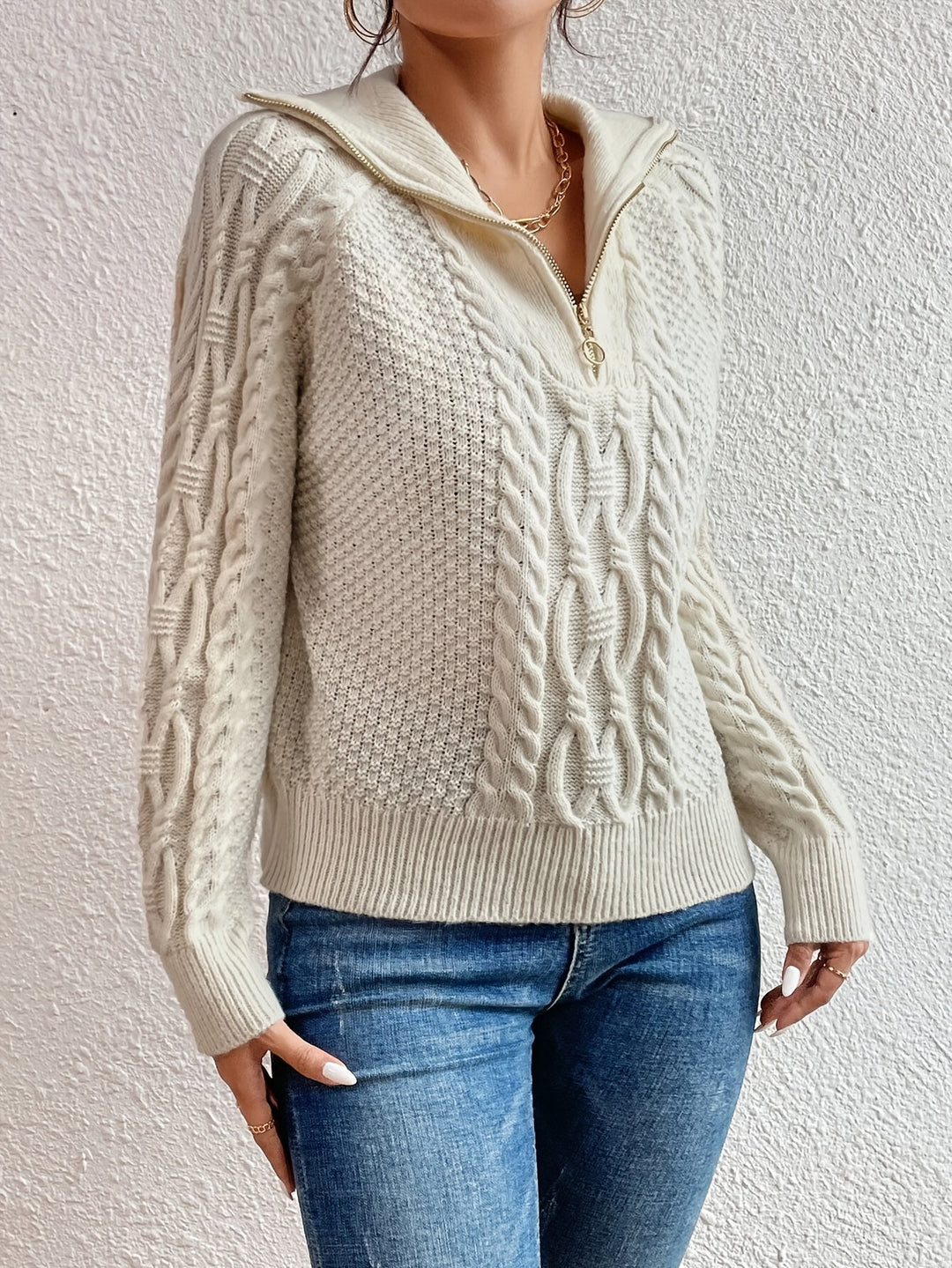Drune | Kabelstrickpullover mit Reißverschlusskragen