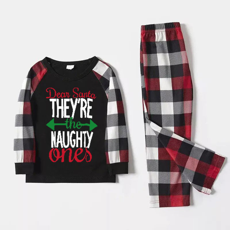 Drune | Weihnachts passende Familienpyjamas Buchstaben Druck Schwarz Weiß Karos Pyjama Set 2025