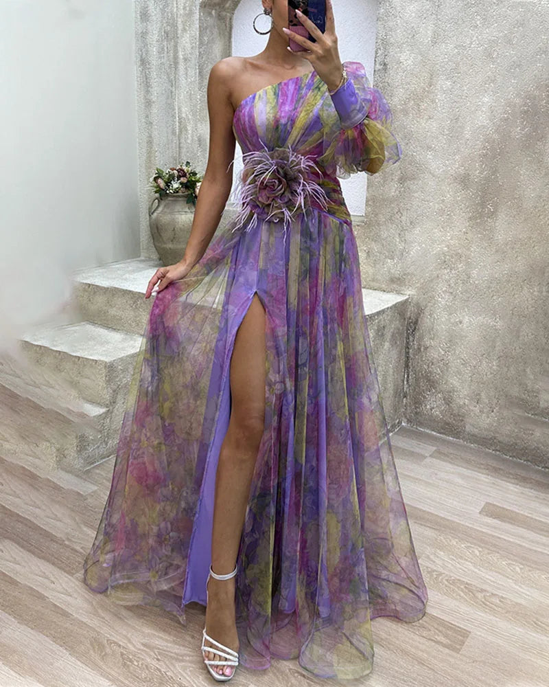 Drune | Langarmkleid mit atmungsaktivem Stoff und schmeichelnder Silhouette für Frauen