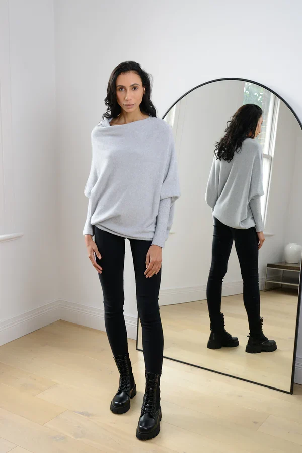 Drune | Asymmetrisch Drapierter Pullover