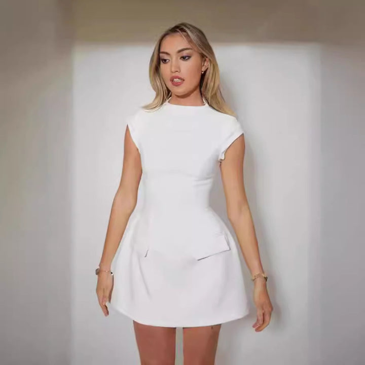 Drune | Taillenkleid im Taschendesign