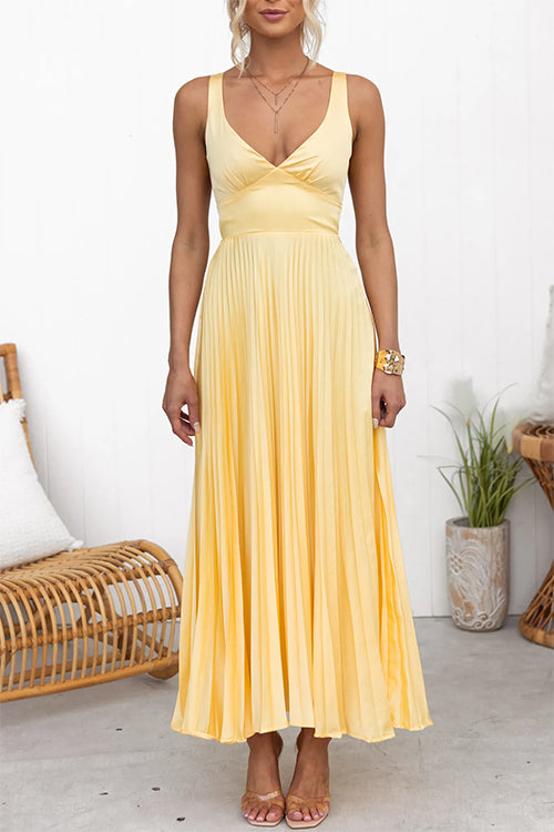 Drune | V-Ausschnitt Rückenausschnitt Cut-Out Falten Maxi Cami Kleid