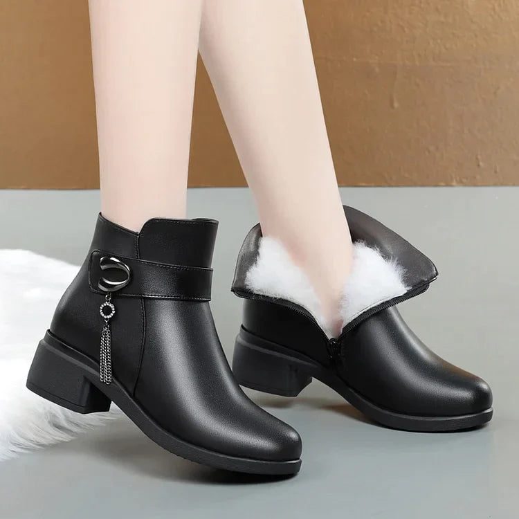 Drune | Damen Echtes Leder Metall Schnalle Samt Stiefel