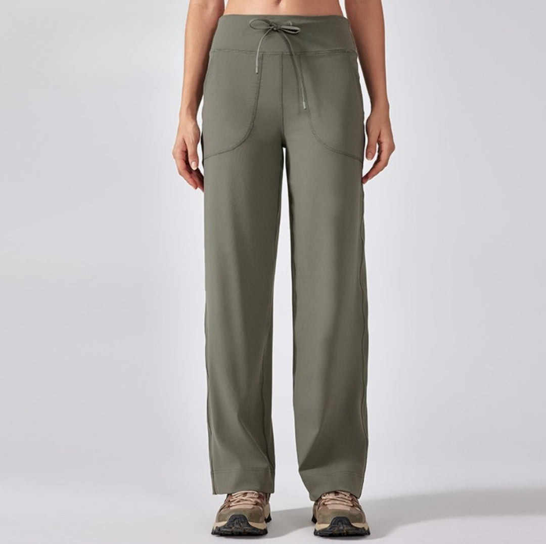 Drune | Hochelastische Yoga-Sporthose mit Kordelzug
