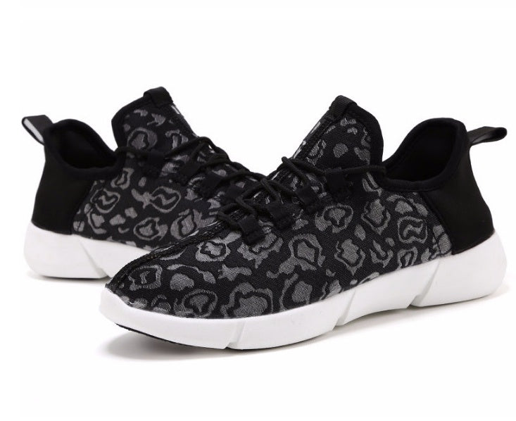 Drune | Leuchtende Sneaker Mit Usb Aufladung