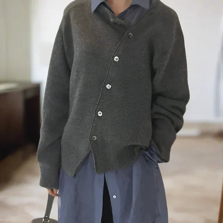 Drune | weiche strickjacke mit diagonaler knopfleiste
