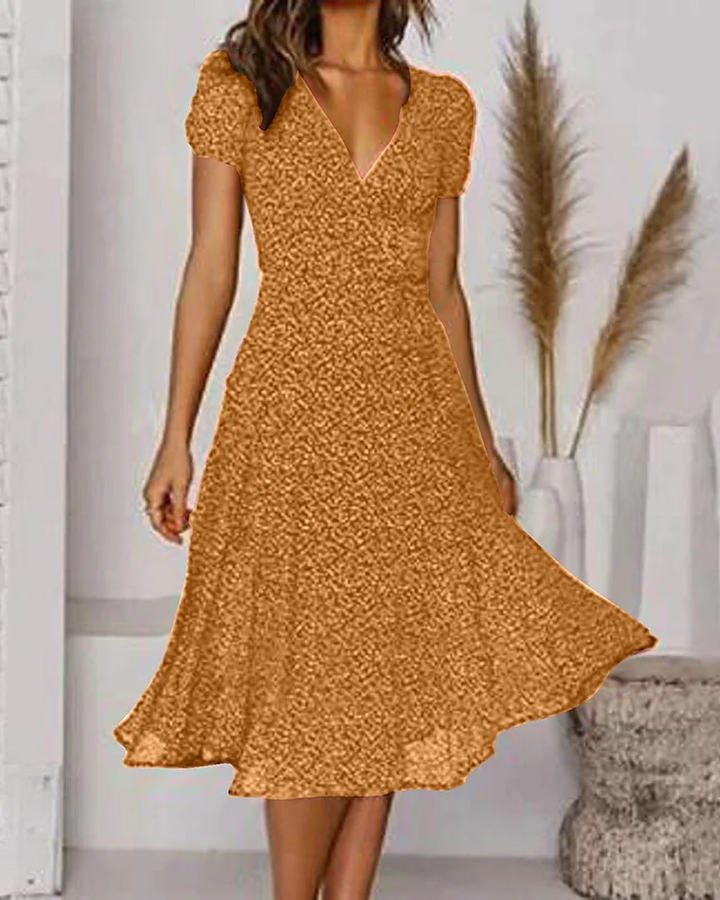 Drune | Druckseide Chiffonkleid mit Kurzen Ärmeln und V-Ausschnitt für Damen