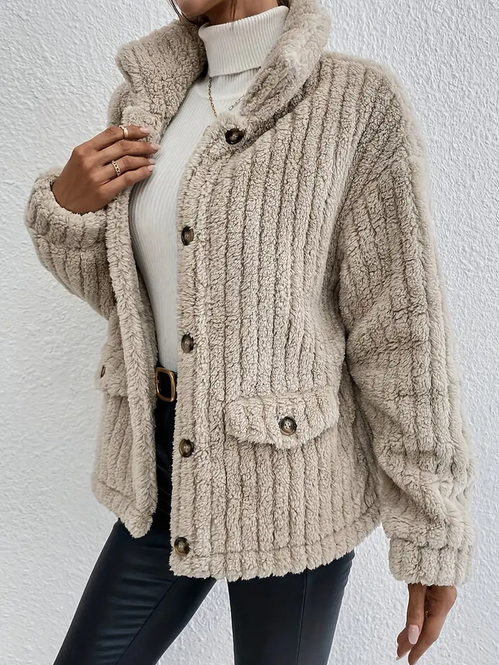 Drune | Pelzjacke Weiches Kunstfell Knielang Klassischer Knopfverschluss