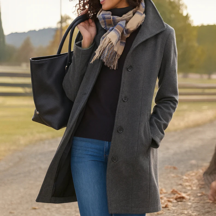 Drune | Klassische Mittelange Knopfjacke