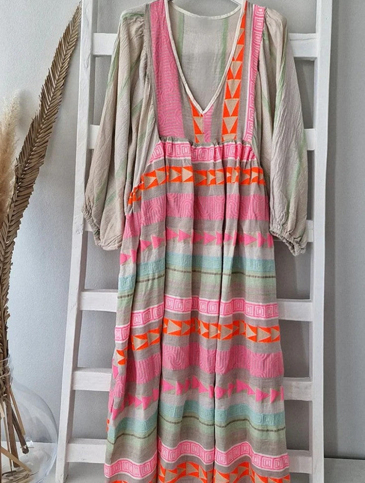 Drune | Maxi-Kleid mit Langen Ärmeln und V-Ausschnitt
