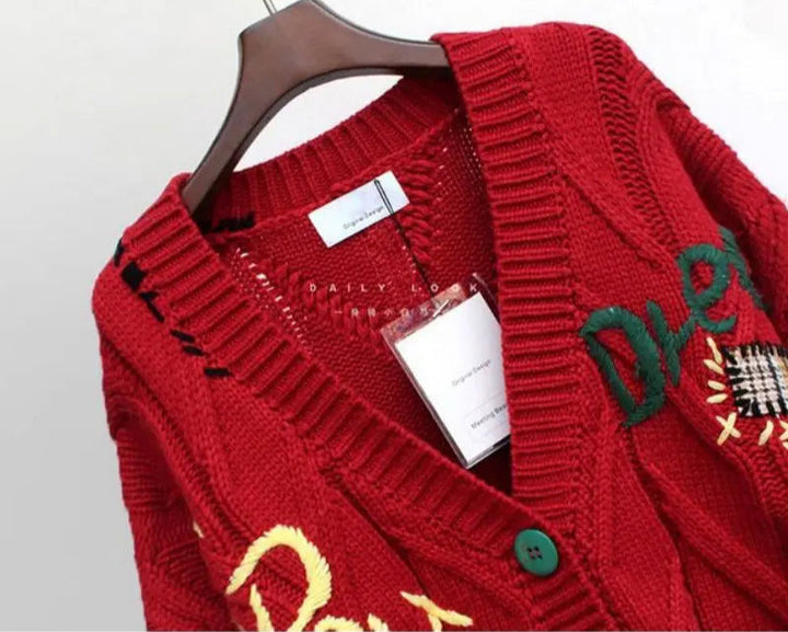 Drune | Gestrickte V-Ausschnitt Damenjacke mit Stickerei