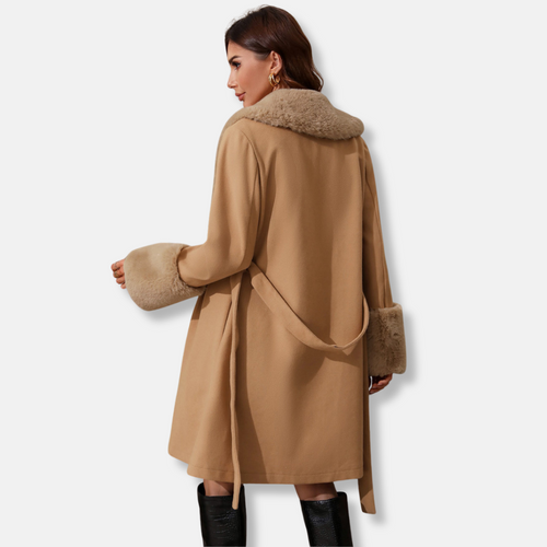 Drune | Trenchcoat - Taillierte Passform - Fellkragen & -ärmeln - Mittellange, Gürtelstil