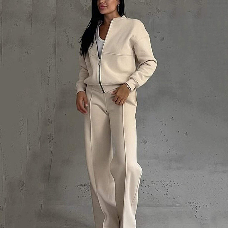 Drune | Casual two-piece set with a loose-fitting jacket and wide-leg trousers.