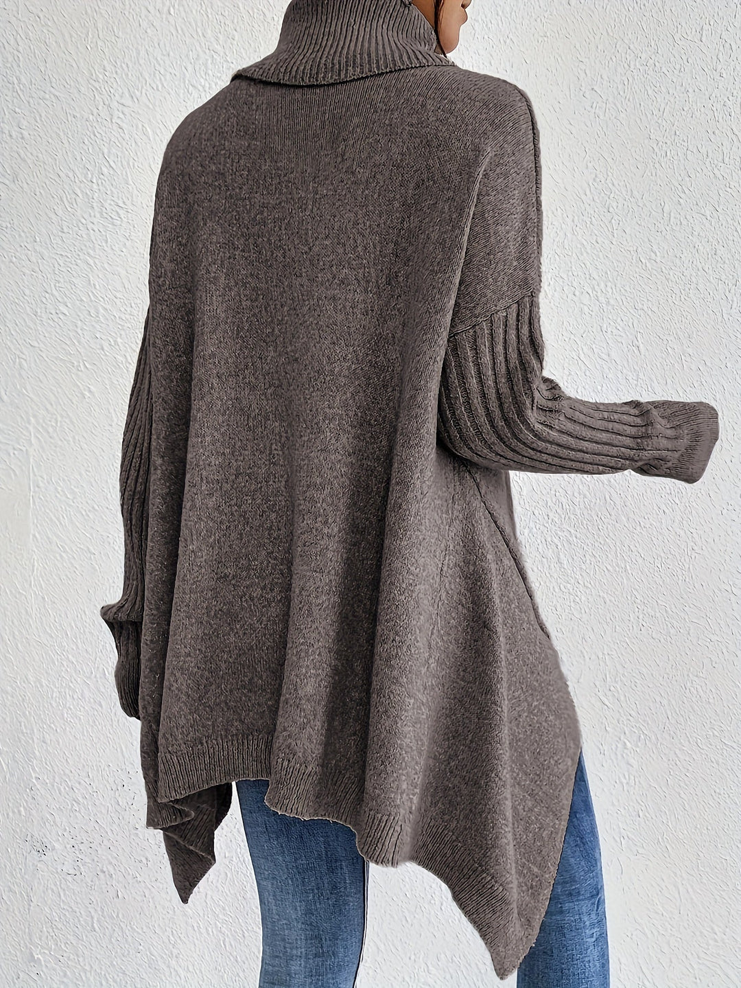 Drune | Baumwoll-Rollkragenpullover mit asymmetrischem Saum und langen Ärmeln Pullover Damen - Perfekt für den Alltag