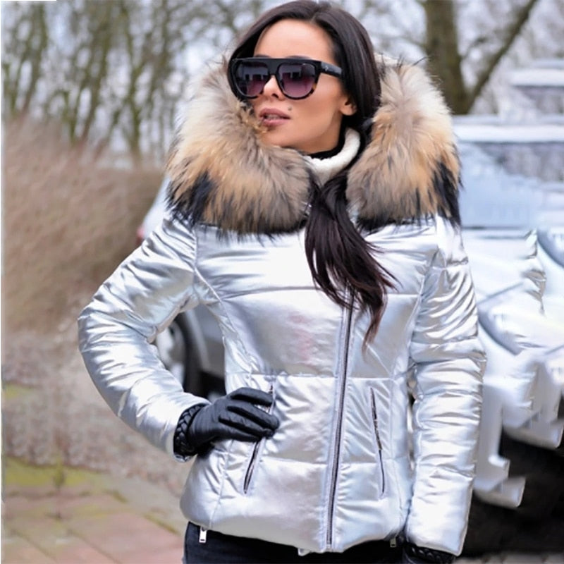 Drune - Modische, gefütterte Jacke mit Kapuze und Kunstpelzkragen