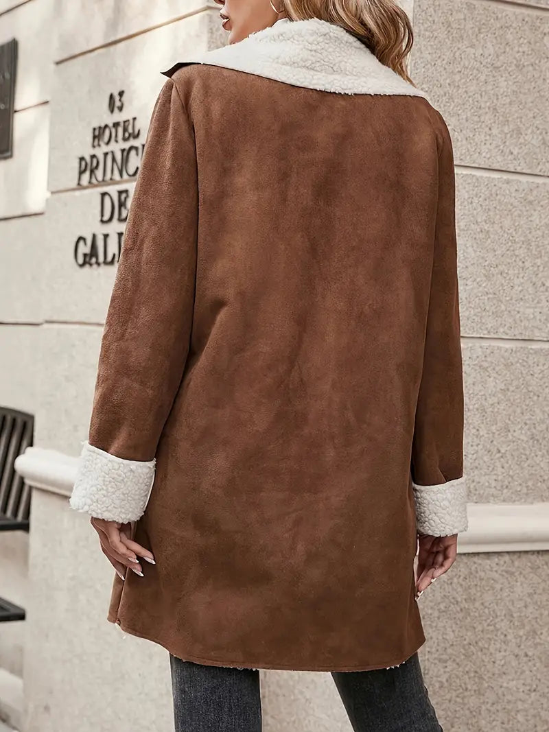 Drune | Jacke mit Reverskragen und Knopfverschluss Vorne