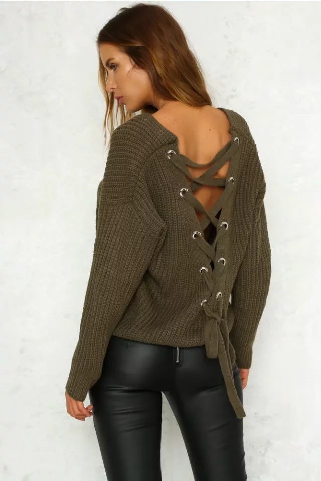 Damen lässiger Strickpullover mit modernem Rückenausschnitt Drune