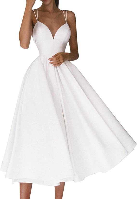 Drune | Ein Leichtes Kleid mit Zarten Spaghettiträgern