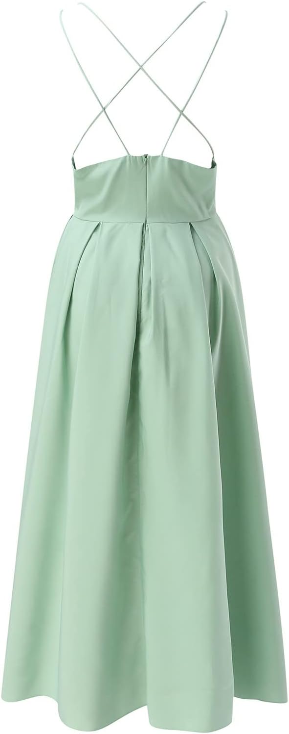 Drune | Ein Leichtes Kleid mit Zarten Spaghettiträgern