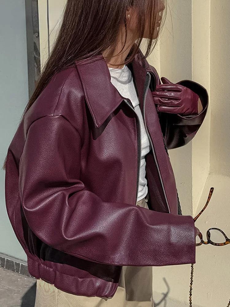 Drune | Kunstlederjacke mit stilvollem Reverskragen und Reißverschlussdetail