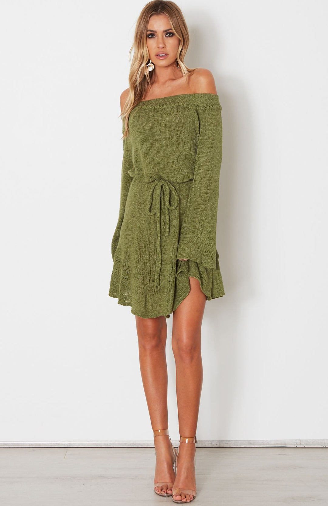 Damen Freizeitkleid mit schulterfreiem Design und verspieltem Saum Drune