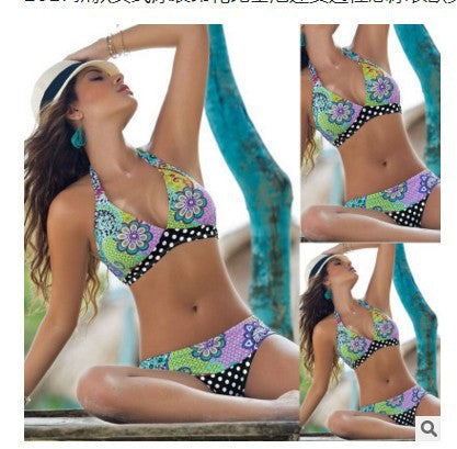 Damen Triangel-Bikini mit lebhaftem Blumenmuster und gepunktetem Höschen Drune