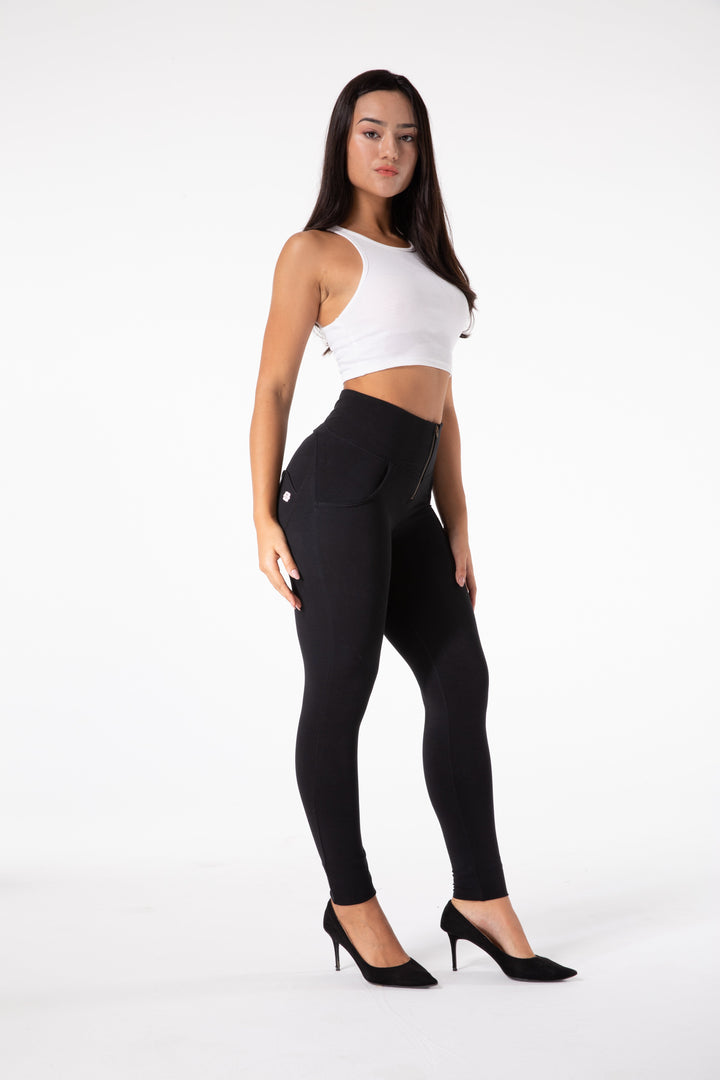 Drune | Stramme Schwarze Leggings mit Hohem Bund