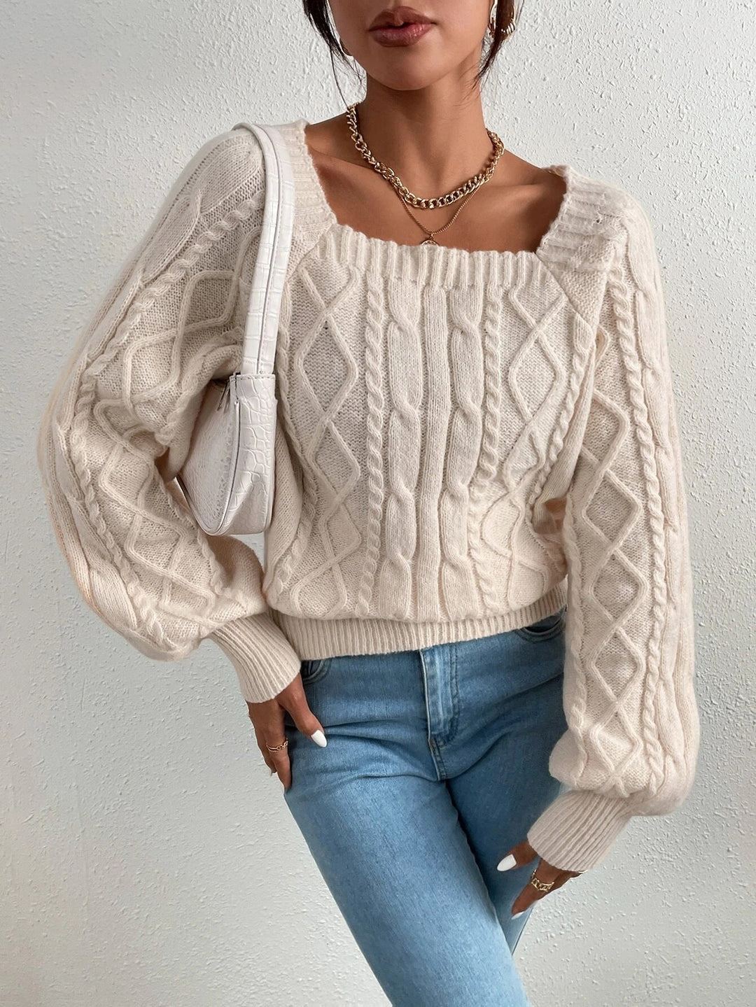 Drune | Strickbluse mit Quadratischem Ausschnitt Weich und Elegant Kabelstrick