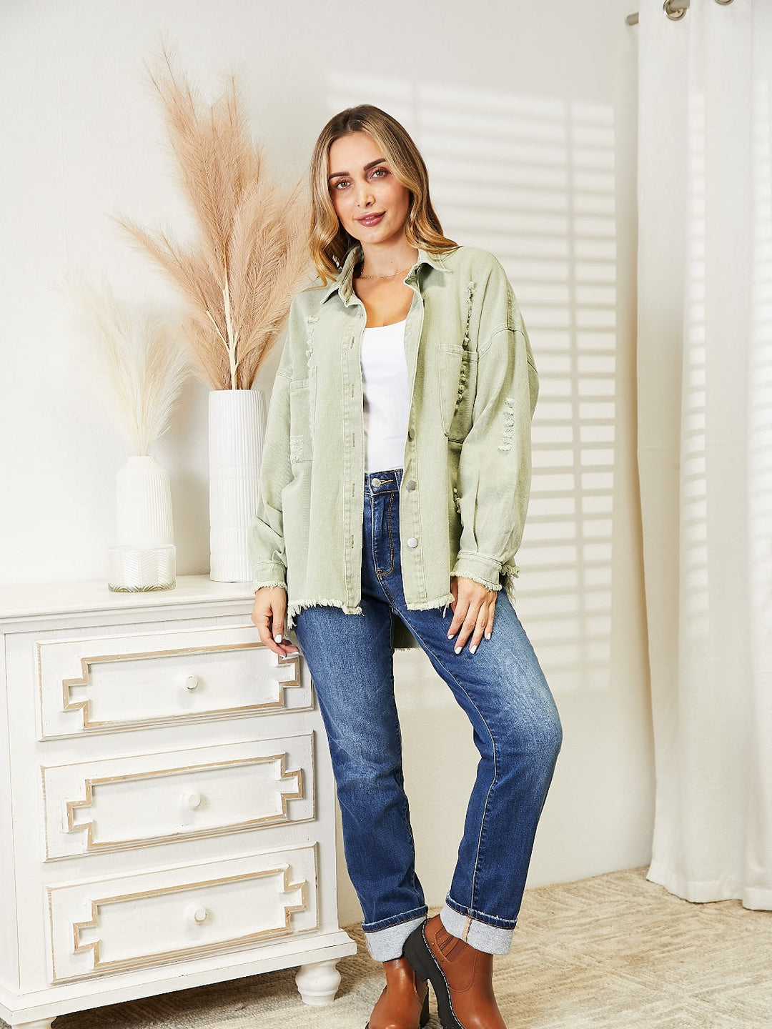 Drune | Zerrissene Rohsaum-Denimjacke