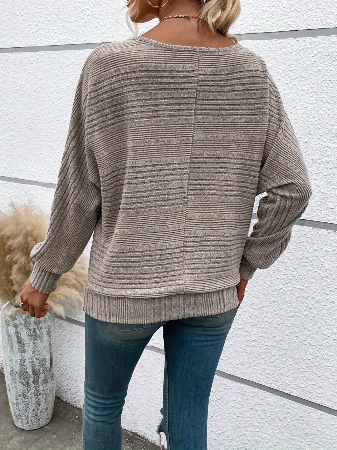 Drune | Pullover für Damen mit lockeren Fledermausärmeln