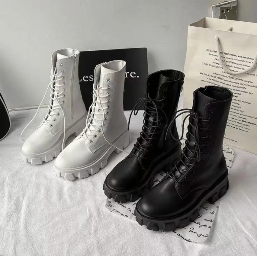 Drune | Knöchelstiefel Mit Schnürung