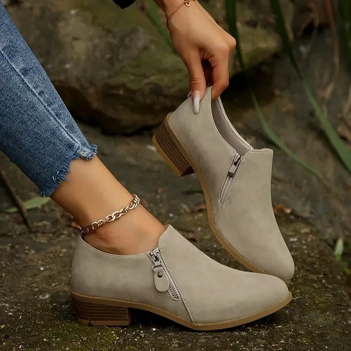 Drune | Bequeme Slip on Stiefeletten mit Fester Sohle Damen Stiefeletten
