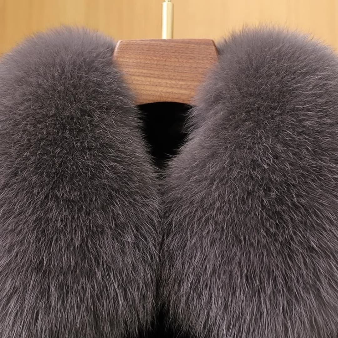 Drune | Eleganter Minkmantel mit Fuchsfell für Damen